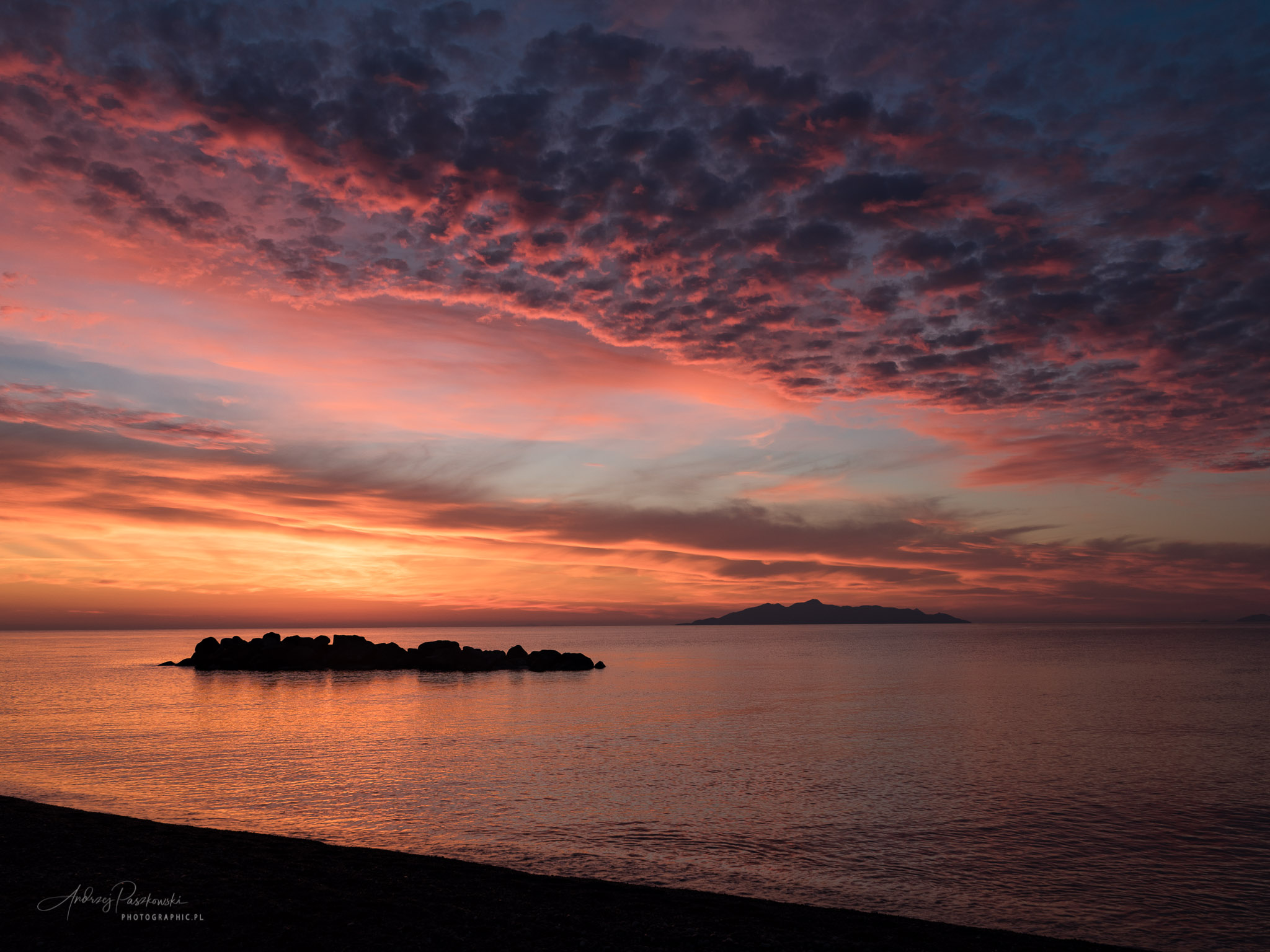 fotografia krajobrazowa wschód słońca Santorini