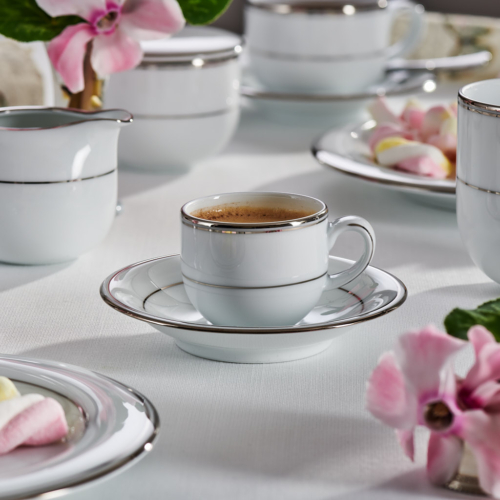 Zdjęcia aranżowane